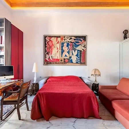 Apartament Unique & Fancy Buonarroti Mansion